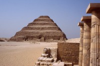 Džoserova pyramida v Sakkáře